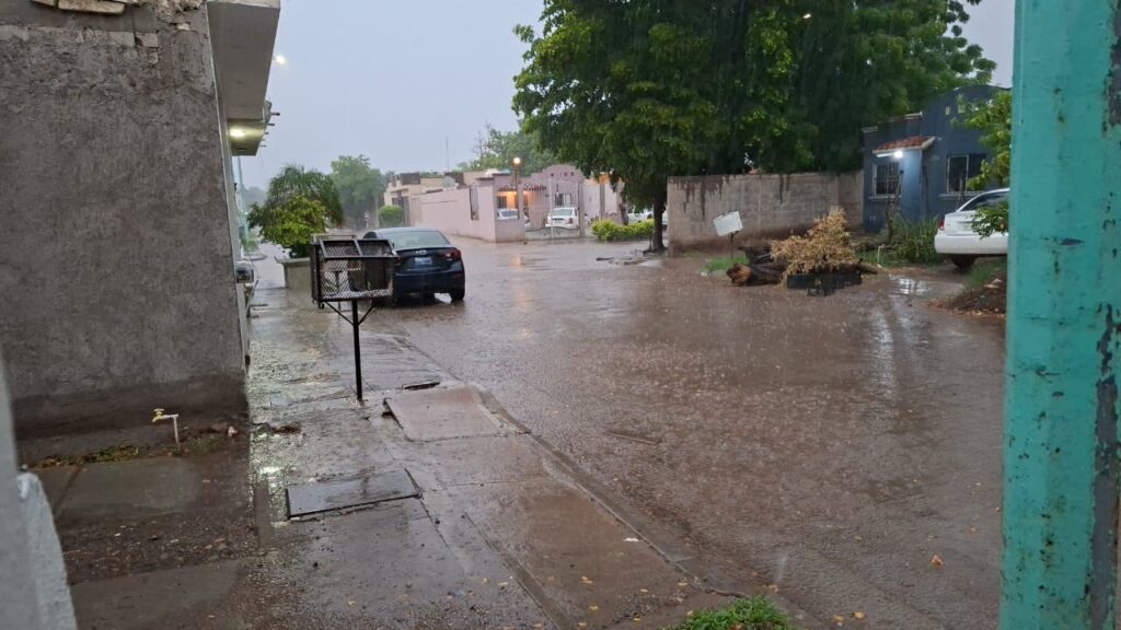 Lluvia intensa y tormentas eléctricas marcan el arranque del fin de semana en Guasave