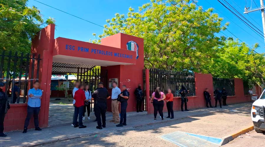Escuela primaria Petróleos Mexicanos en Mazatlán
