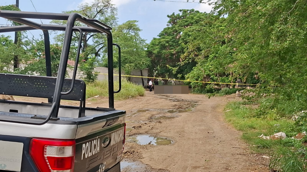 Motociclista falle tras chocar en la colonia Zapata, Mazatlán