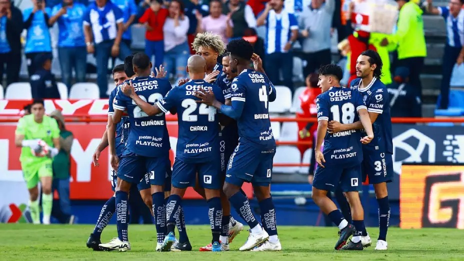 Pachuca pasó por encima del Monterrey en jornada 1 de la Liga MX.