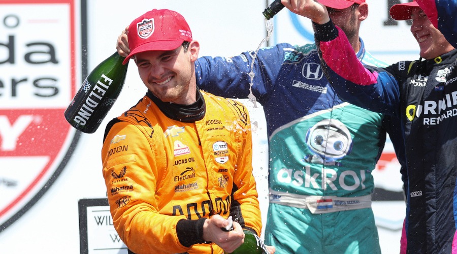 Pato Oward gana en Toronto