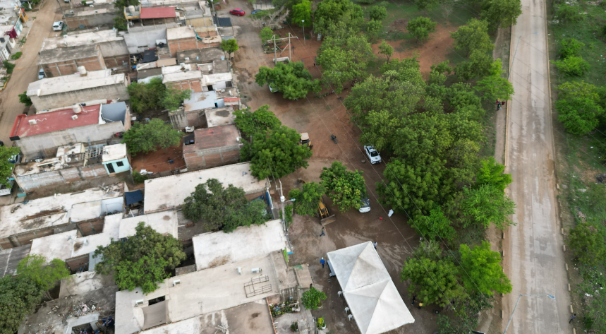 Obra de pavimentación en la colonia Hacienda de Urías, Mazatlán