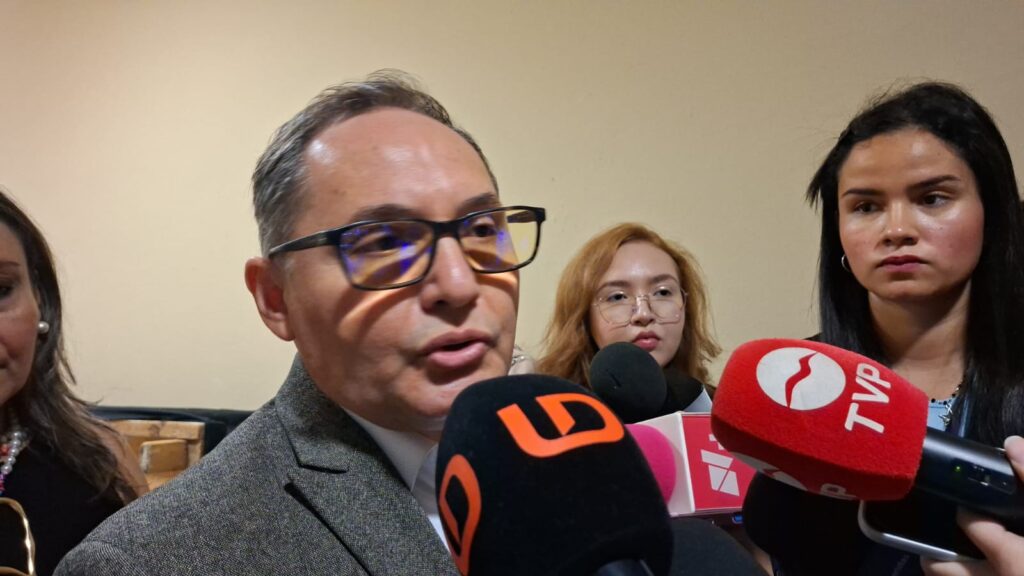 Pedro Flores Leal