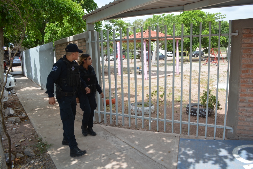 Policía Municipal implementa operativo para vigilar escuelas durante vacaciones en Ahome