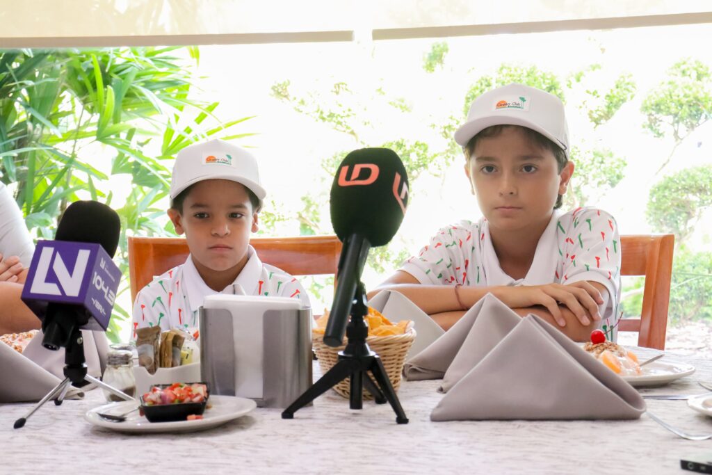 Presentan a golfistas de Country Club que van al Mundial U.S. Kids