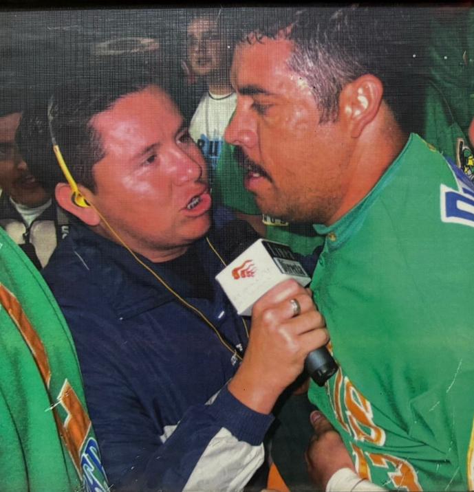 Saúl Norzagaray en entrevista a Antonio "Cañón" Osuna, ahora exlanzador mexicano de béisbol profesional