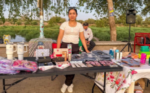 Súper Bazar Juvenil en el malecón de Guasave