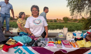 Súper Bazar Juvenil en el malecón de Guasave