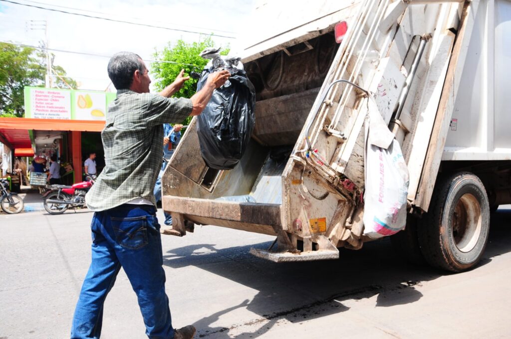 Suspenden recolección de basura en la mayoría de las rutas este viernes en Guamúchil