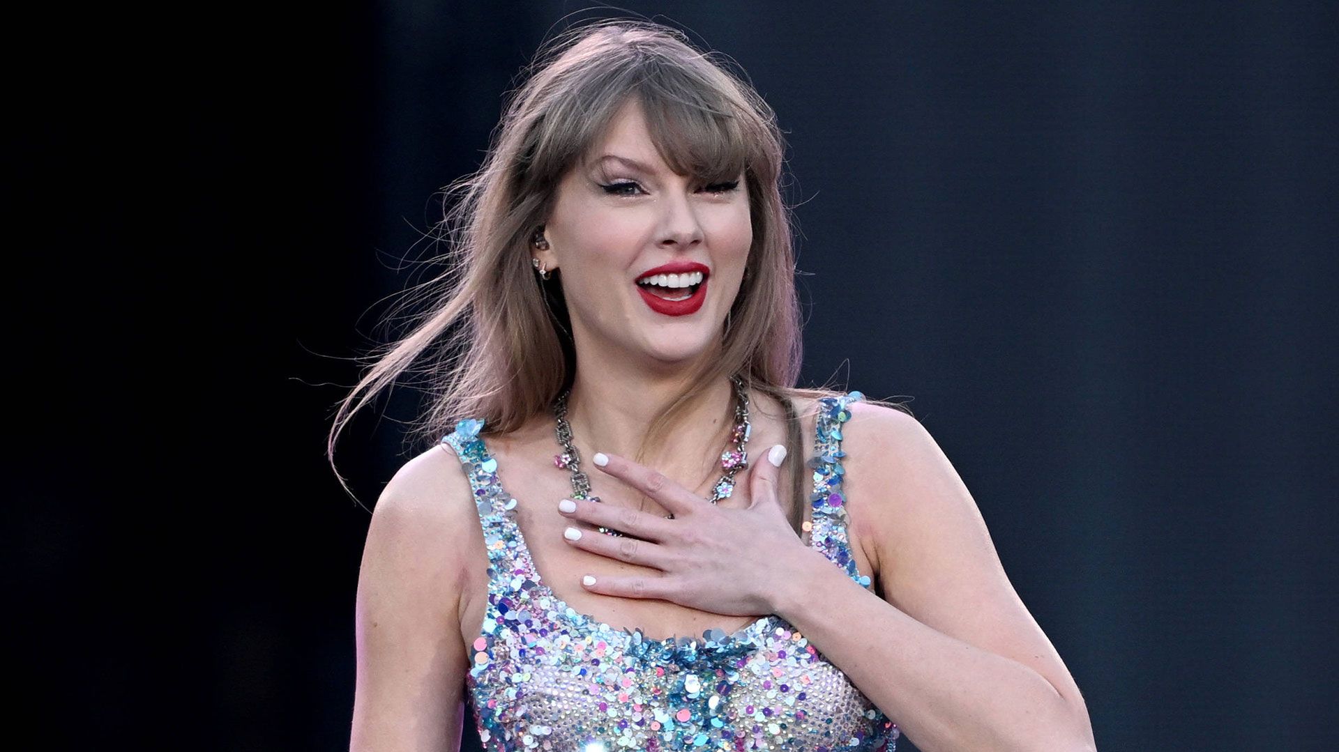 Tribunal de Los Ángeles extiende orden de restricción contra acosador de Taylor Swift