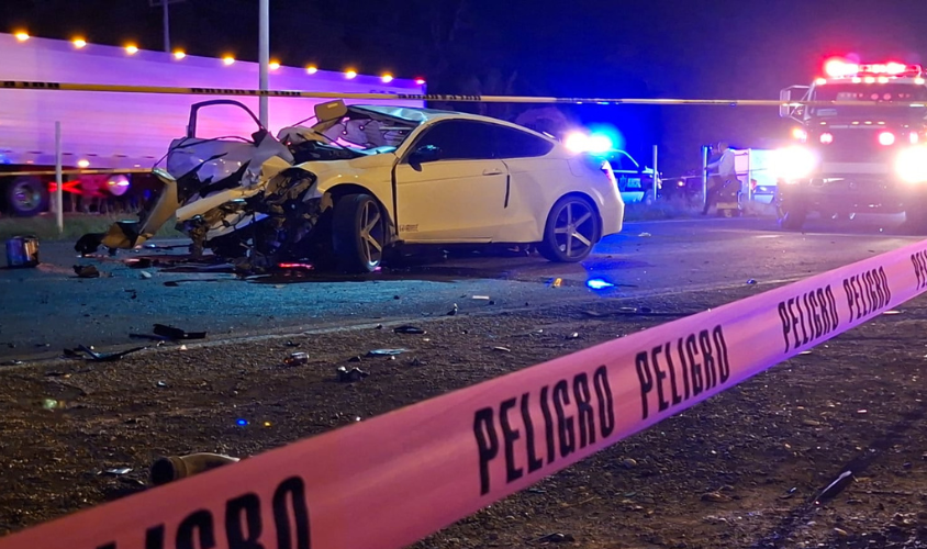Automóvil sufre aparatoso accidente en la carretera México 15