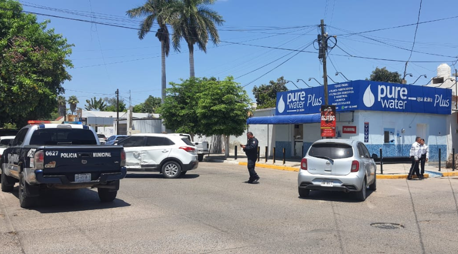 Choque en Centro de Guasave