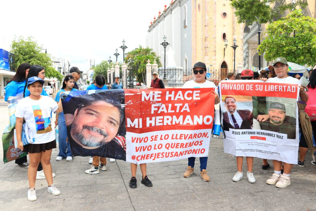 protesta en Mazatlán por desaparecidos