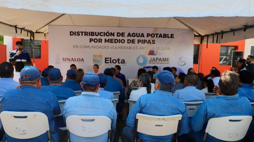 Distribución de agua potable mediante pipas