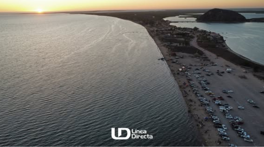 Playa El Maviri, Ahome.