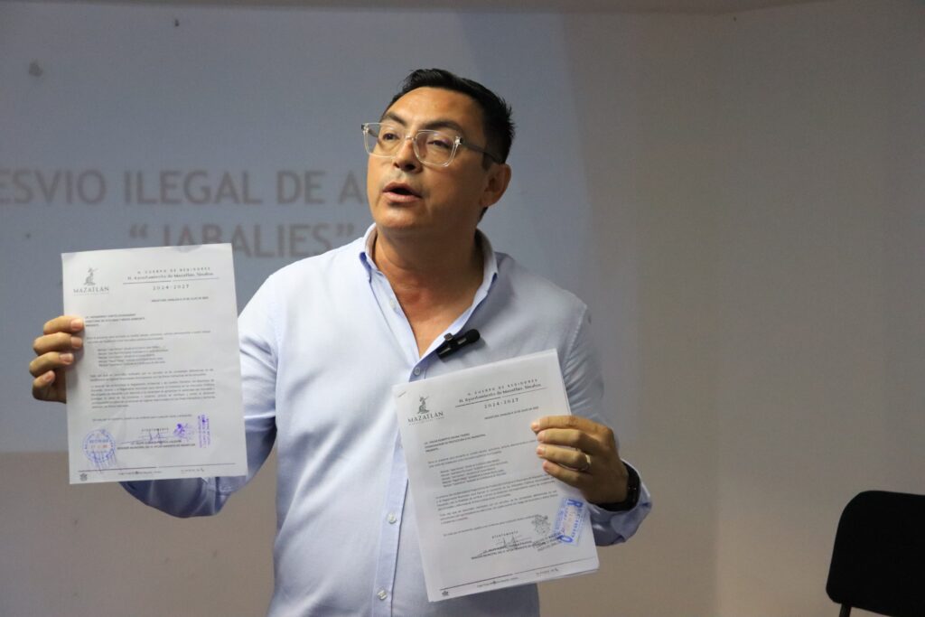 Felipe Parada en conferencia