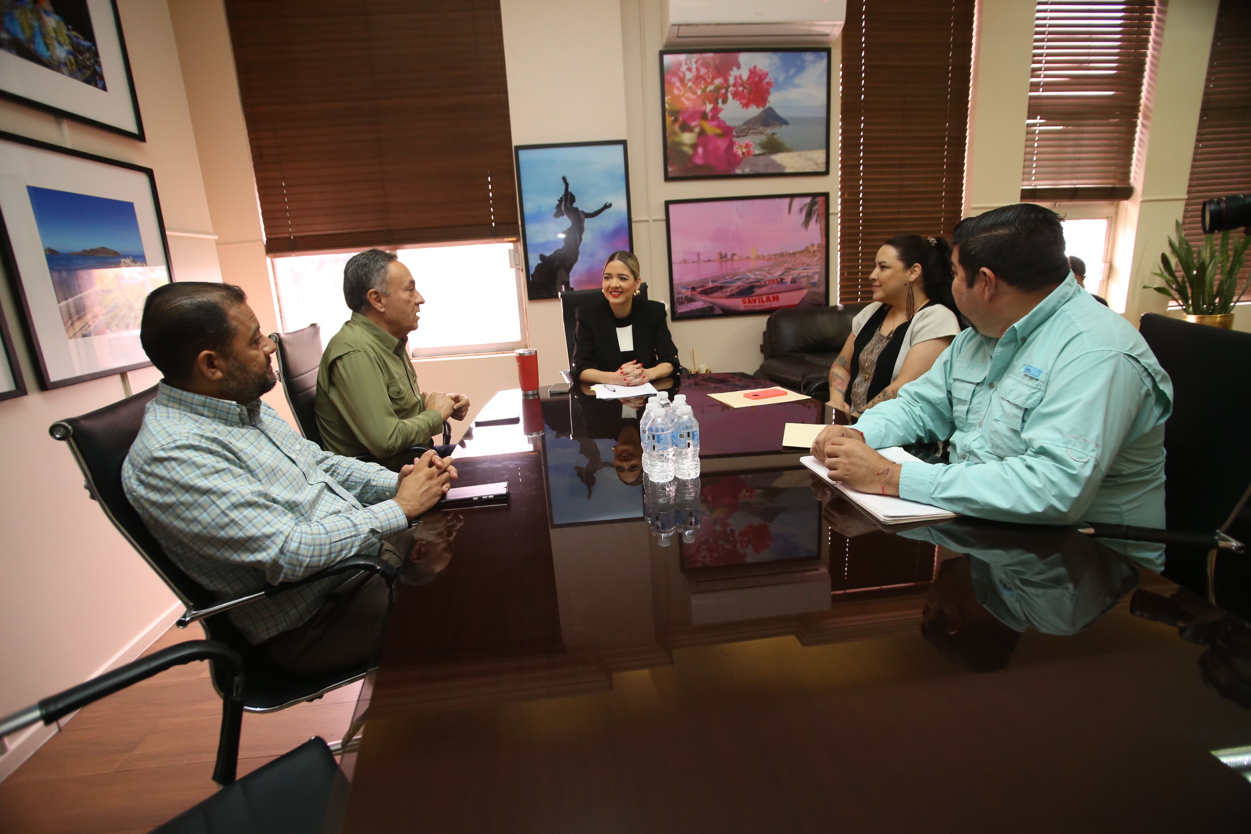 Reunión ISIC con Estrella Palacios