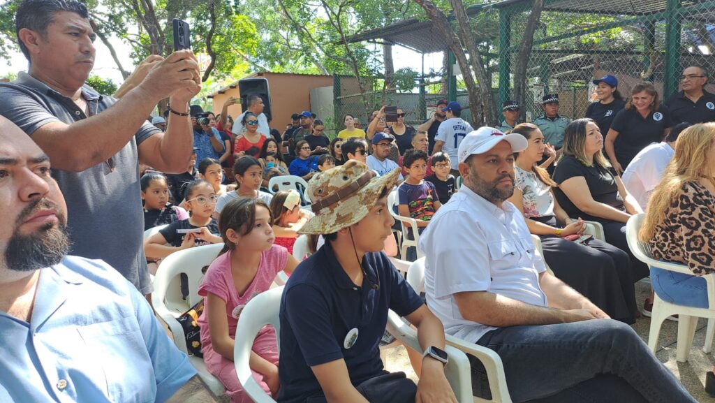 30 niñas y niños reciben sus insignias como nuevos Guardianes del Medio Ambiente en Mazatlán
