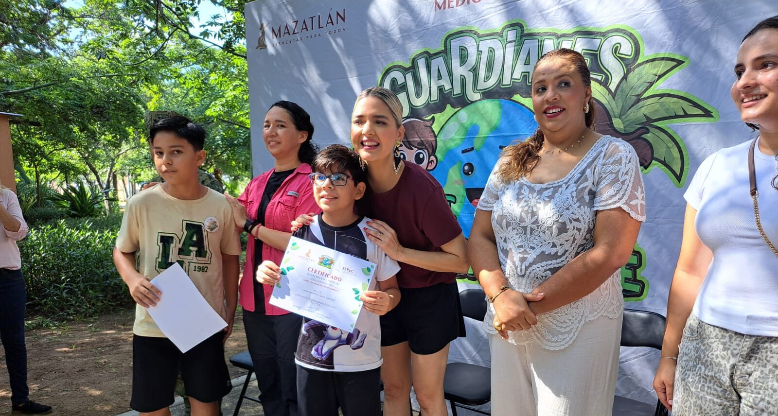 30 niñas y niños reciben sus insignias como nuevos Guardianes del Medio Ambiente en Mazatlán