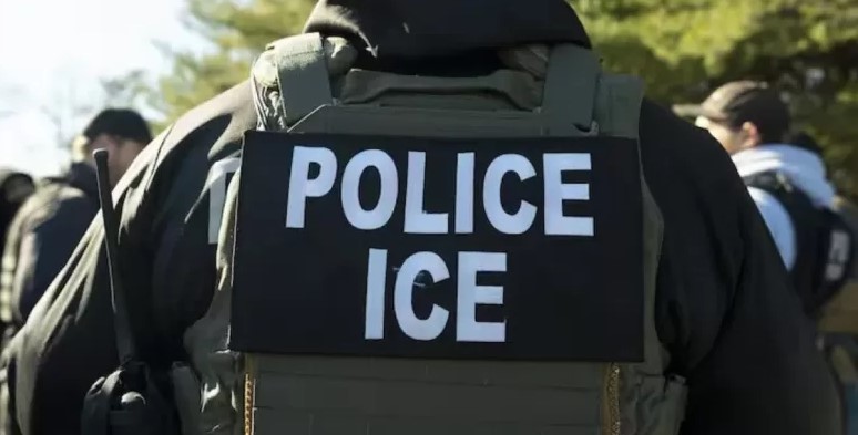 ICE arresta a 25 obreros migrantes en EU; habría mexicanos entre los detenidos