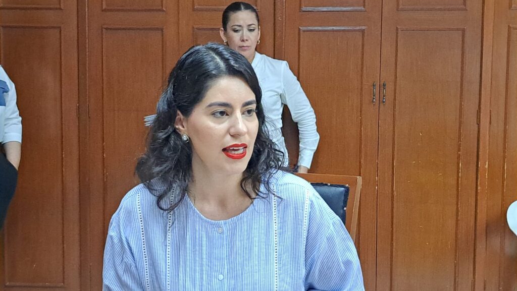 Ana Francis Chiquete