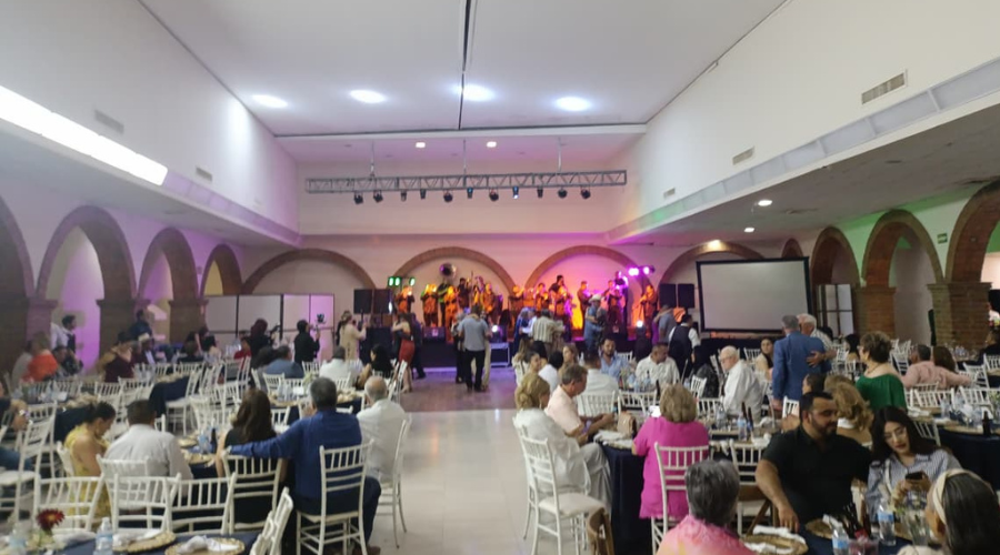 Celebración al aniversario de Alianza de Camioneros del Norte de Sinaloa