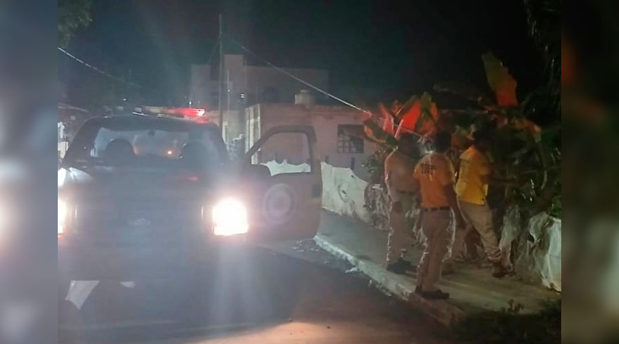 Elementos de Protección civil en Escuinapa