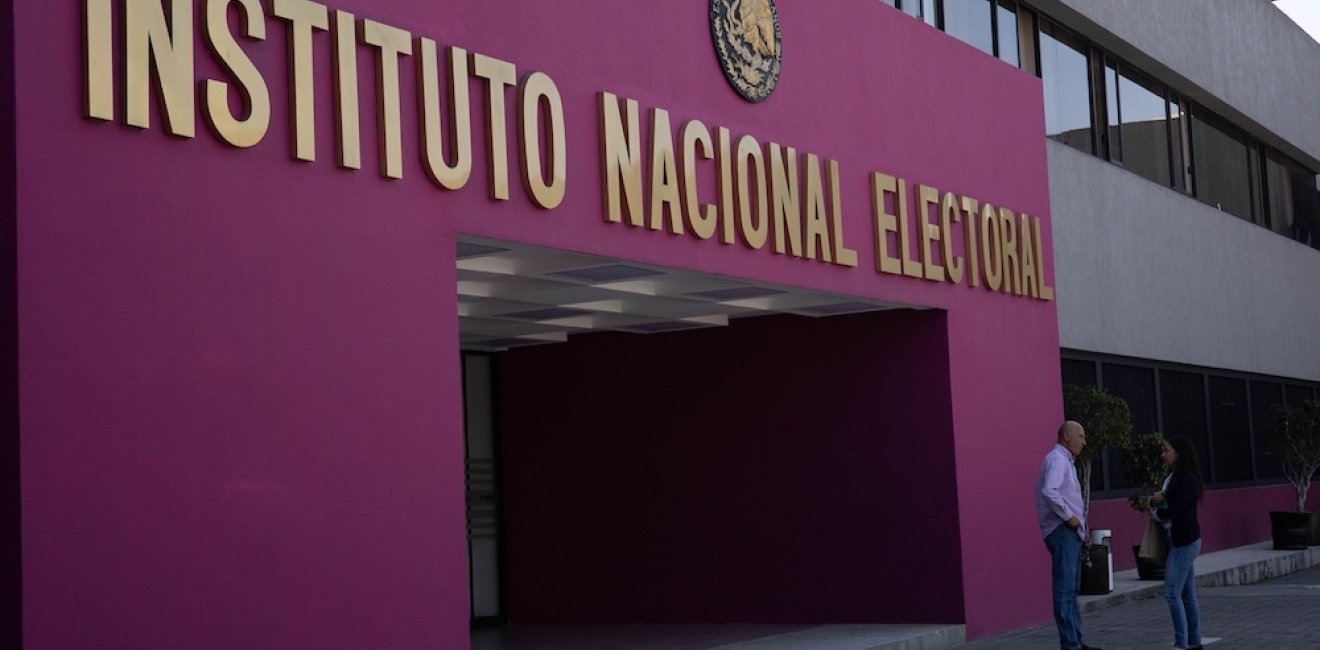 Aprueba INE financiamiento a partidos por casi 8 mil millones para 2026