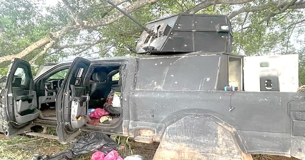 Aseguran un vehículo “monstruo” en comunidad de El Rosario