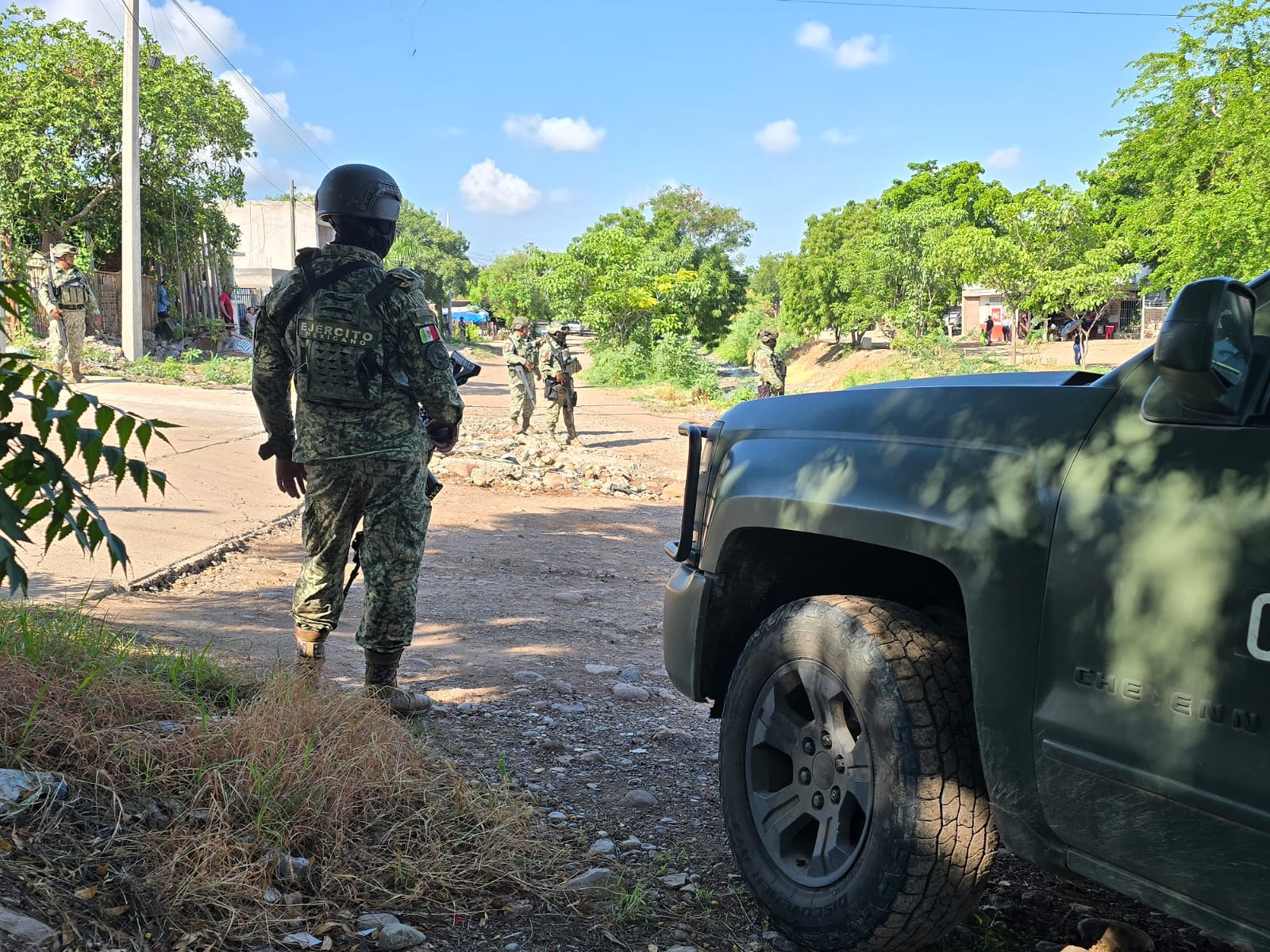 Asesinan a un hombre frente a un domicilio en construcción en la colonia Progreso, Culiacán