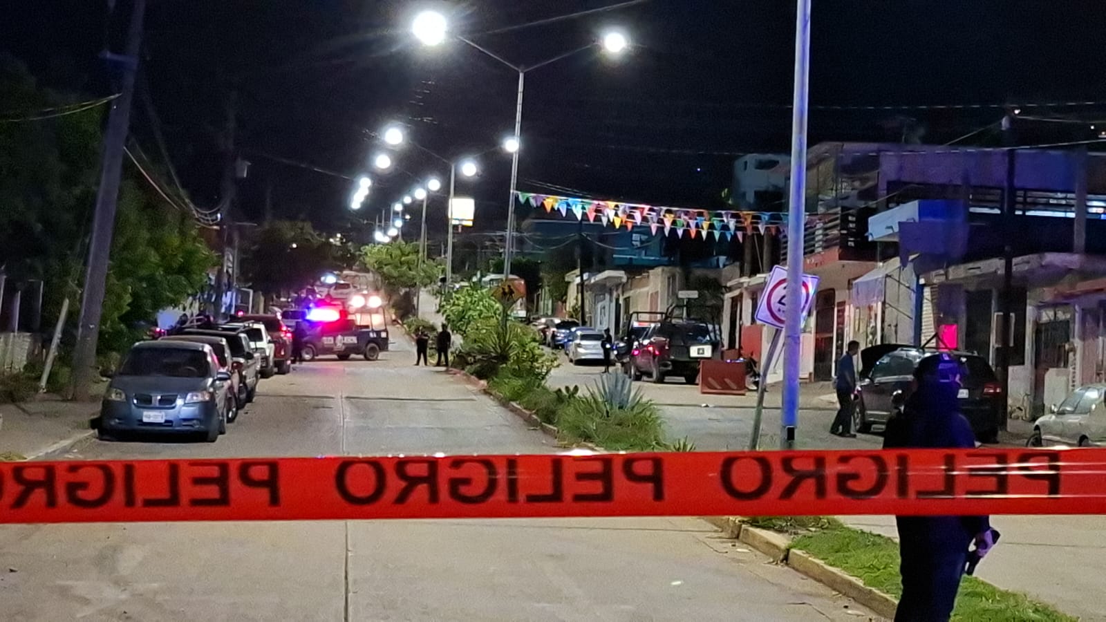 Desde una motocicleta arrojaron una mochila con explosivo a la patrulla