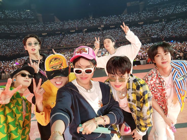 BTS lleva sus conciertos al cine con 