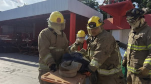 Elementos de Bomberos de Guasave