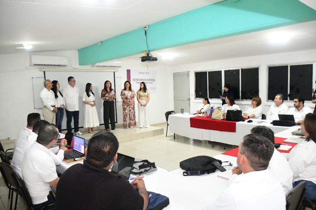 Consejo Técnico Escolar (CTE) de la Zona Escolar 004 de secundarias