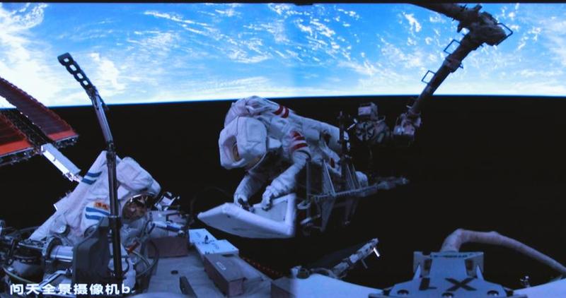 China fortalece su presencia en el espacio con nueva caminata de la Shenzhou-20