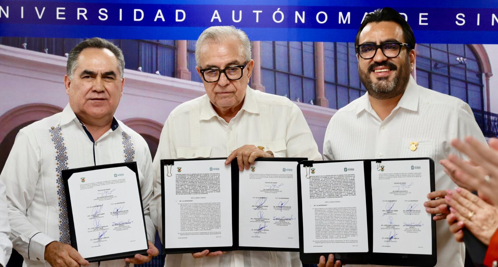 Con Rocha como testigo de honor, la UAS y el Ayuntamiento de Culiacán firman convenio de colaboración