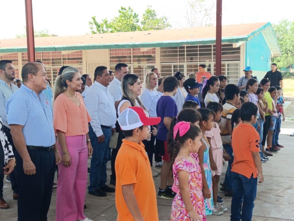Con juegos y actividades dan banderazo a programa educativo Ahome Vive en El Jitzámuri