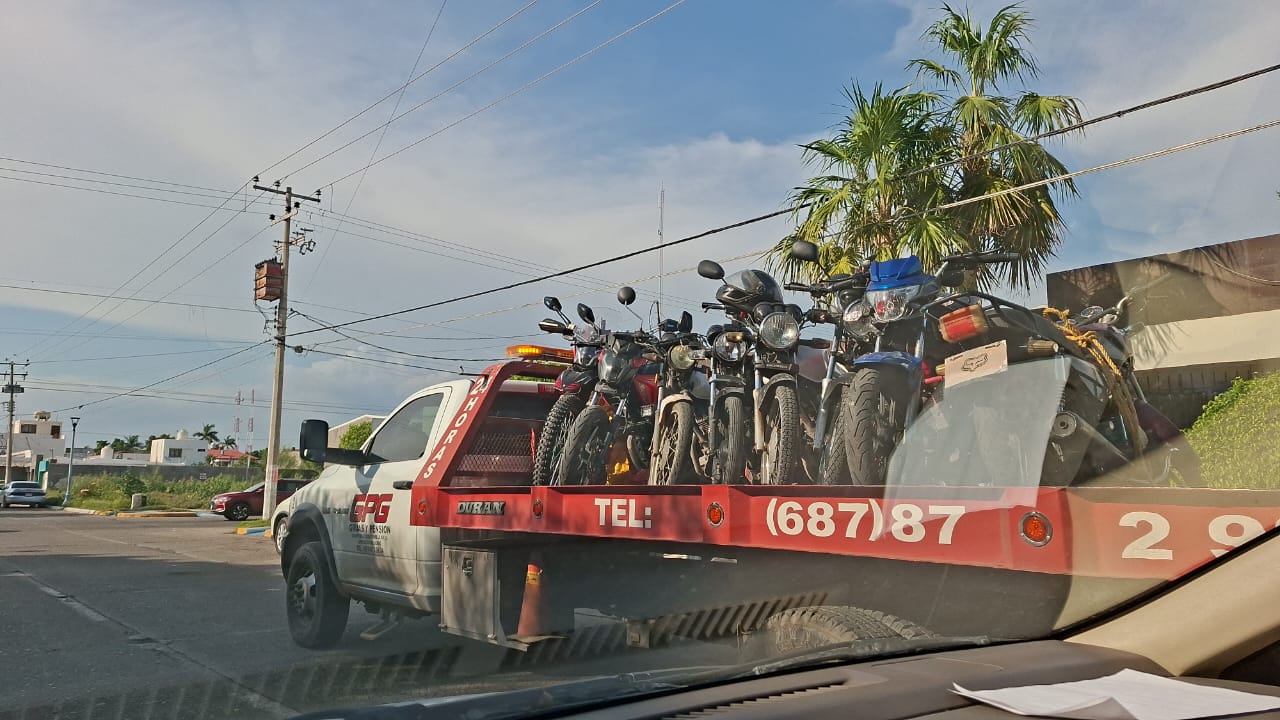 Decenas de motos se van corralón de Guasave
