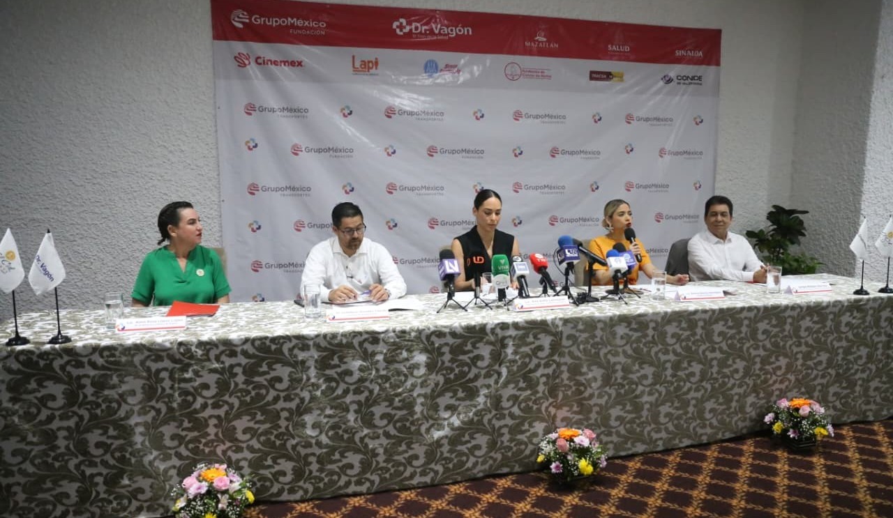 Conferencia de prensa de dr. Vagón
