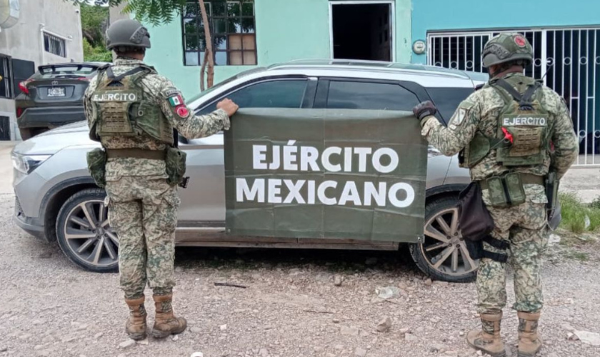 Militares asegura vehículo 
