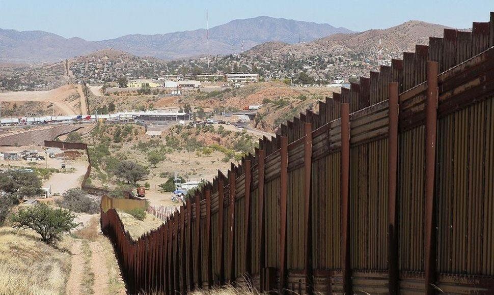 Muro fronterizo entre EU y México