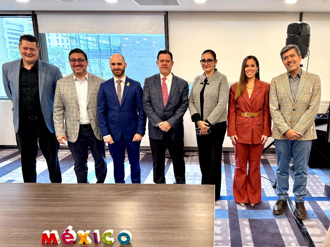 Secretaría de Turismo en Sinaloa presente en una gira en Toronto, Canadá.
