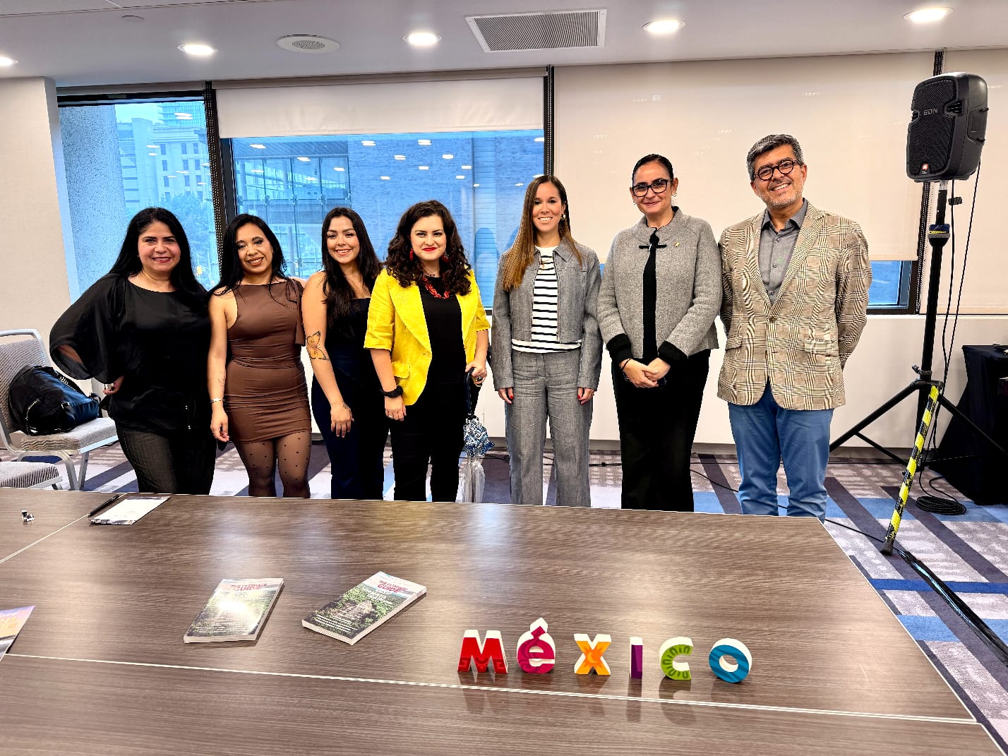 Secretaría de Turismo en Sinaloa presente en una gira en Toronto, Canadá.