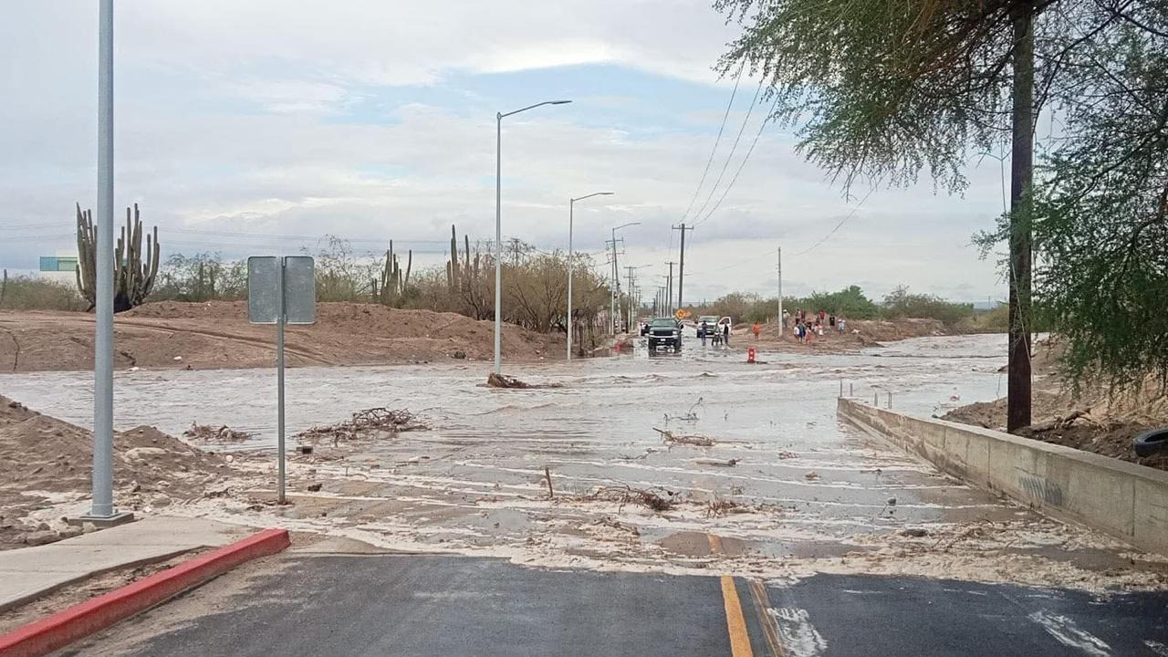 Tormenta Ivo provoca crecidas de arroyos en La Paz