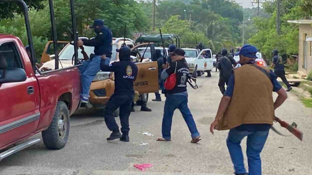 ¿Por qué se levantaron en armas los pueblos mixtecos de Ayutla, Guerrero tras la masacre de policías comunitarios?