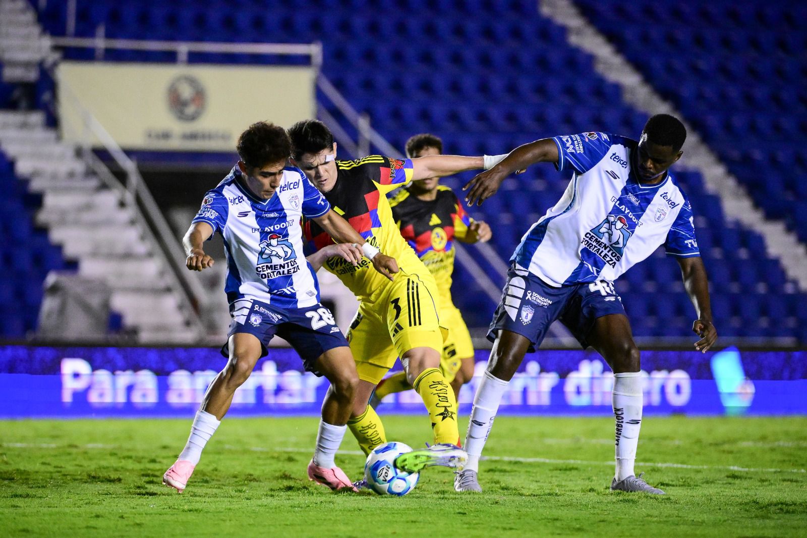 Las Águilas del América vuelan alto en la Liga MX