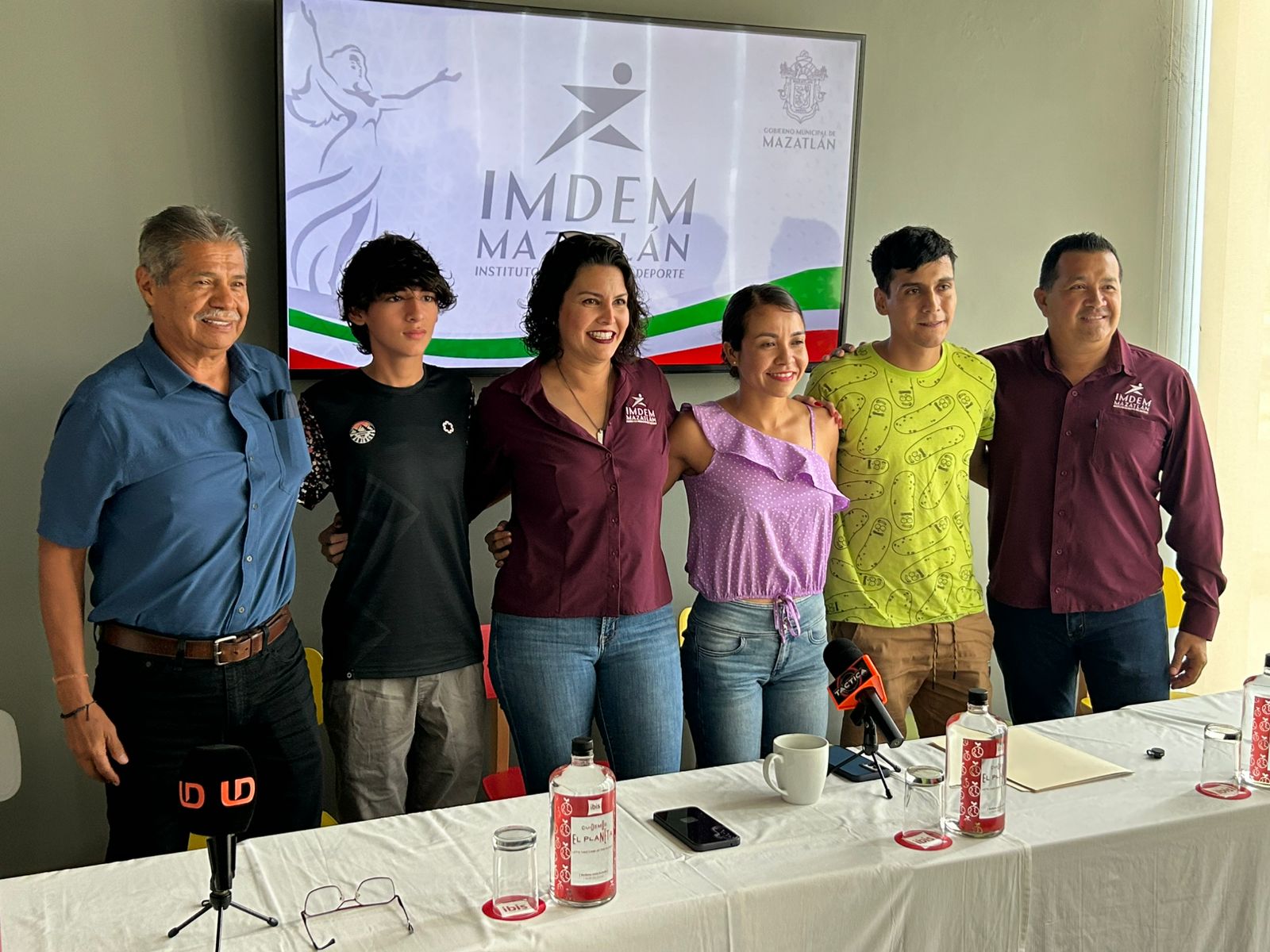 Conferencia de prensa de Imdem