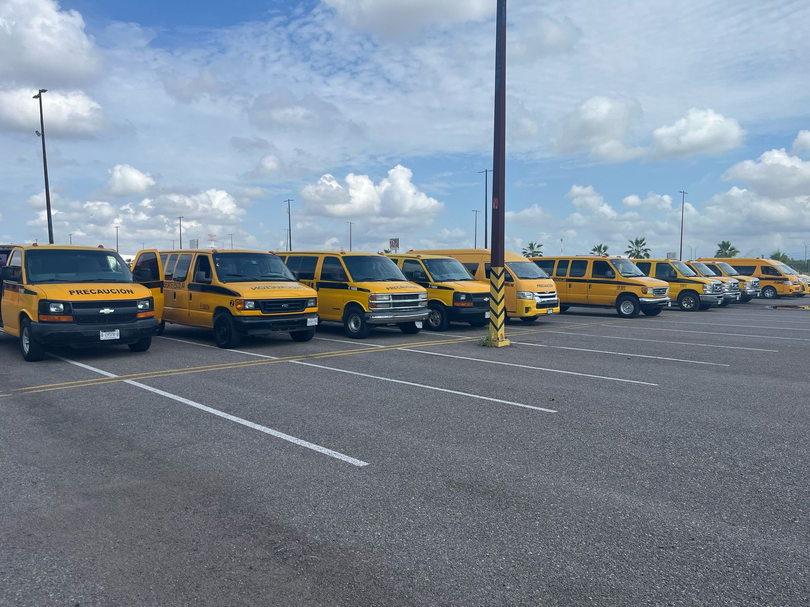 Inicia campaña de revisión del transporte escolar en Sinaloa