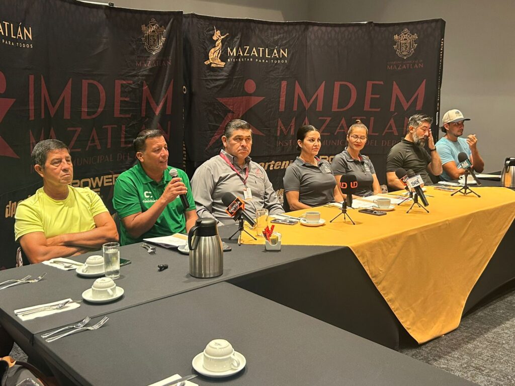 Instituto del Deporte en Mazatlán en conferencia