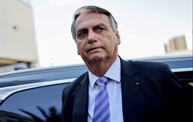 Corte Suprema de Brasil ordena arresto domiciliario para el expresidente Jair Bolsonaro